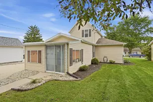 605 Dearbaugh Ave, Wapakoneta, OH 45895 - Photo 35
