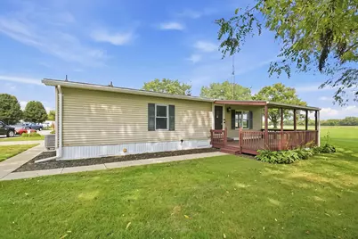 400 North Drive, Medway, OH 45341 - Photo 1