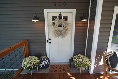 210 E Mechanic Street, Wapakoneta, OH 45895 - Photo 7