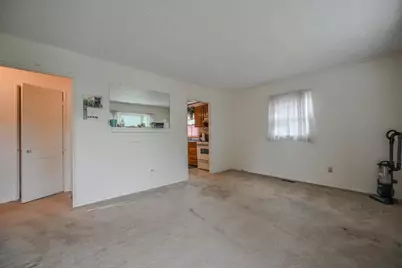 2450 Mayfair Drive, Springfield, OH 45505 - Photo 3