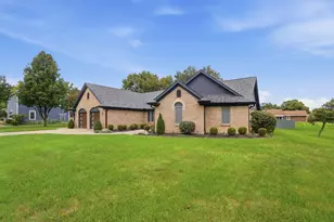 1665 Haley Dr, Dayton, OH 45458 - Photo 1