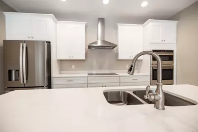 1401 N Fountain Boulevard, Springfield, OH 45504 - Photo 9