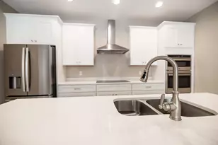 1401 N Fountain Blvd, Springfield, OH 45504 - Photo 9
