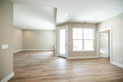 1401 N Fountain Boulevard, Springfield, OH 45504 - Photo 11