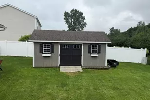 400 Highview Dr, Bellefontaine, OH 43311 - Photo 19