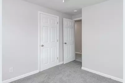 1013 W Lake Avenue, New Carlisle, OH 45344 - Photo 33