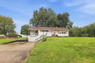 585 Vale Rd, Springfield, OH 45504 - Photo 3