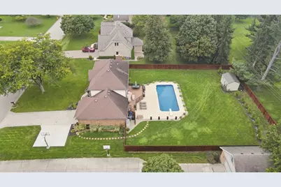 2091 Canterbury Court, Troy, OH 45373 - Photo 3