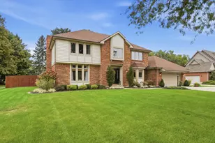 2091 Canterbury Ct, Troy, OH 45373 - Photo 7