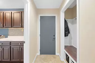 998 Brookwood Dr, Troy, OH 45373 - Photo 69