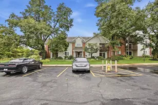 1520 Lake Pointe Way, Dayton, OH 45459 - Photo 3