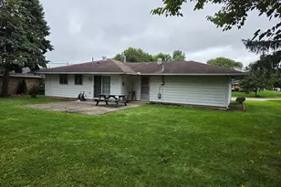 1611 Henley Rd, Troy, OH 45373 - Photo 3