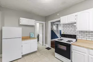 913 Rush Ave, Bellefontaine, OH 43311 - Photo 15