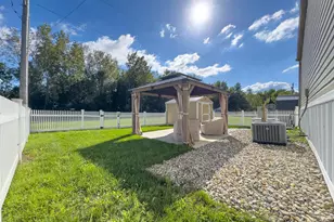 10885 Pine Cir, Lakeview, OH 43331 - Photo 45