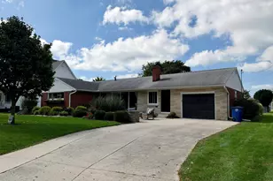 121 N Sturgeon St, Saint Marys, OH 45885 - Photo 3