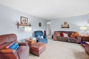 12442 Brookville Pyrmont Rd, Brookville, OH 45309 - Photo 9