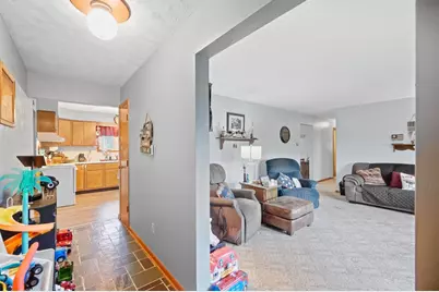 12442 Brookville Pyrmont Road, Brookville, OH 45309 - Photo 7