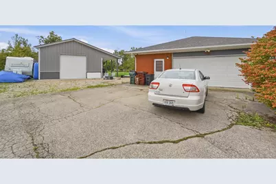 12442 Brookville Pyrmont Road, Brookville, OH 45309 - Photo 55