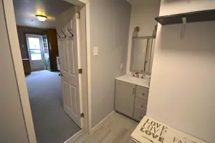 402 E Pearl St, Wapakoneta, OH 45895 - Photo 23