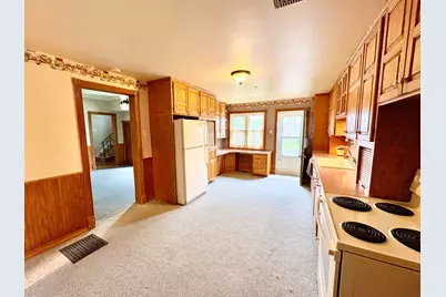 402 E Pearl Street, Wapakoneta, OH 45895 - Photo 11