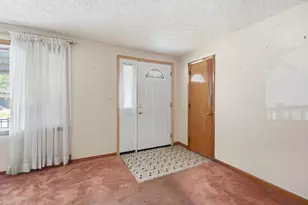 2560 Casey Dr, Springfield, OH 45503 - Photo 7