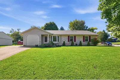 1817 Marinette Drive, Springfield, OH 45503 - Photo 1