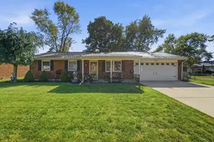 1066 Stonyridge Ave, Troy, OH 45373 - Photo 5