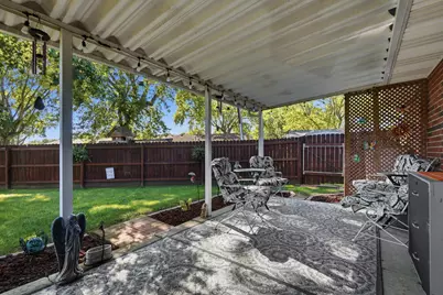 1066 Stonyridge Avenue, Troy, OH 45373 - Photo 45