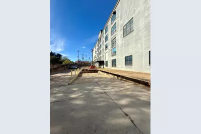 300 S Center Street, Springfield, OH 45506 - Photo 5