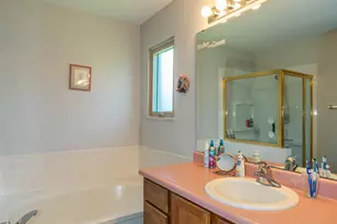 8030 Chipgate Ct, Huber Heights, OH 45424 - Photo 19