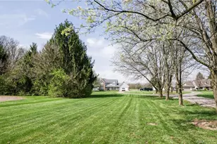 10525 Frederick Pike, Vandalia, OH 45377 - Photo 87