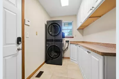 10525 Frederick Pike, Vandalia, OH 45377 - Photo 43