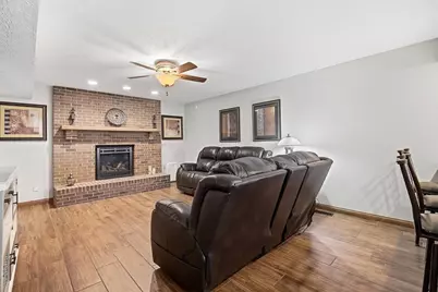 10525 Frederick Pike, Vandalia, OH 45377 - Photo 15