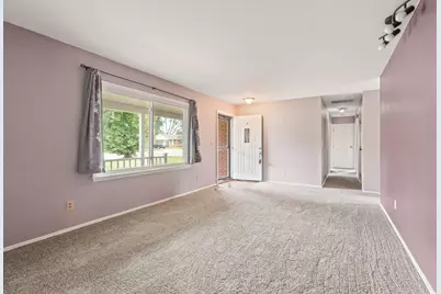 230 S Dorset Road, Troy, OH 45373 - Photo 9