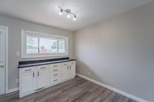 549 Locust Ln, Troy, OH 45373 - Photo 27