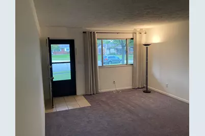 7129 Cayuga Court, Huber Heights, OH 45424 - Photo 5