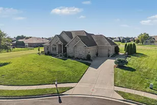 1025 Rosewood Creek Dr, Troy, OH 45373 - Photo 77