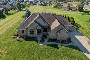 1025 Rosewood Creek Dr, Troy, OH 45373 - Photo 89