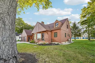 1419 Grimes Cir, Urbana, OH 43078 - Photo 5