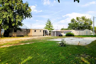 218 Villa Nova Blvd, Saint Marys, OH 45885 - Photo 3