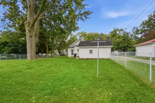 111 Maple St, Belle Center, OH 43310 - Photo 39