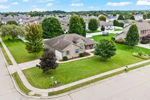 1111 Arbor Ln, Troy, OH 45373 - Photo 3