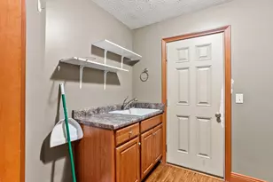 1111 Arbor Ln, Troy, OH 45373 - Photo 35
