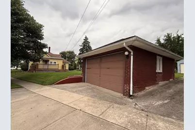 208 N Pear Street, Saint Marys, OH 45885 - Photo 5