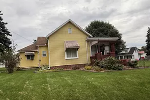 208 N Pear St, Saint Marys, OH 45885 - Photo 3