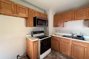 907 E Rose St, Springfield, OH 45505 - Photo 7