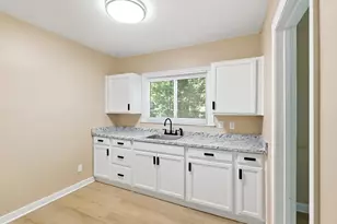 1233 N Plum St, Springfield, OH 45504 - Photo 17
