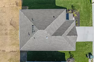 429 Brubaker Dr, New Carlisle, OH 45344 - Photo 5