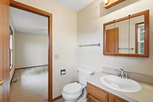 923 Sunrise Dr, Wapakoneta, OH 45895 - Photo 23