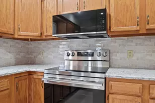 923 Sunrise Dr, Wapakoneta, OH 45895 - Photo 15